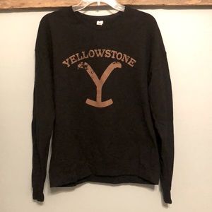 Yellowstone Women’s Black Sweatshirt Size Medium